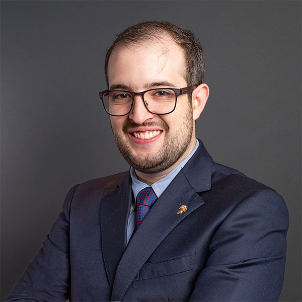 Xavier Andraca, Junior Director